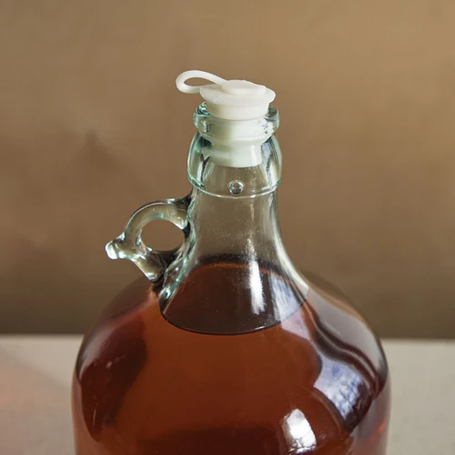 Damadžaanikork fi 28/32 mm, sulguriga - 6