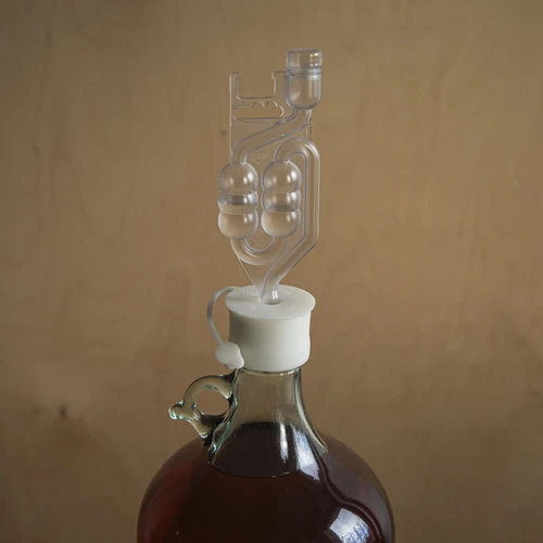 Demižoni kork fi 50/54 mm, sulguriga - 8