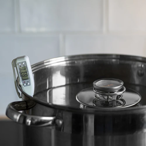 Elektrooniline köögitermomeeter (-50°C kuni +300°C) kaitsevutlariga, valge - 3