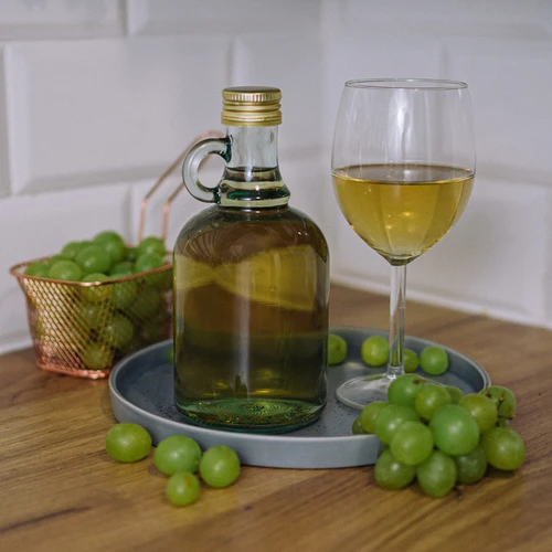 Gallone pudel ilma punutiseta, keeratava korgiga 0,5 l - 3