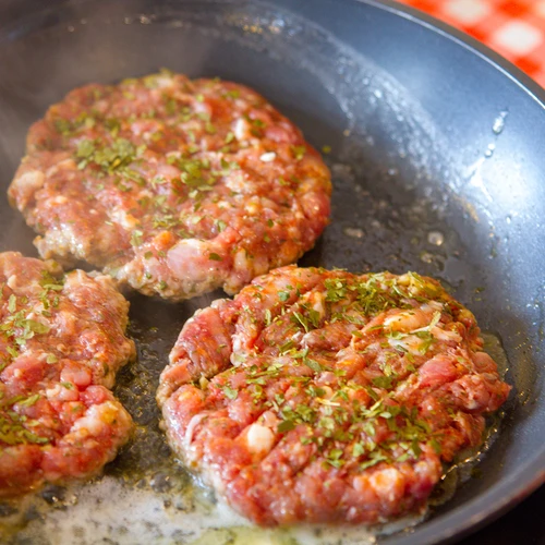 Hamburgeripress – alumiiniumist, läbimõõt 12 cm - 8