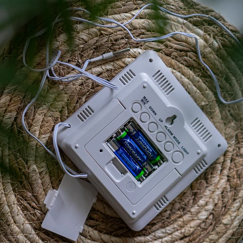 Ilmajaam – elektrooniline, taustvalgustusega, sondiga, valge - 12