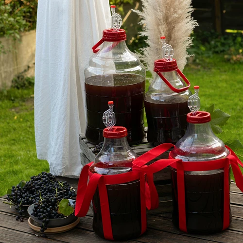 Kerge, purunemiskindel veini damadžaan kanderihmadega, 15 l - 13