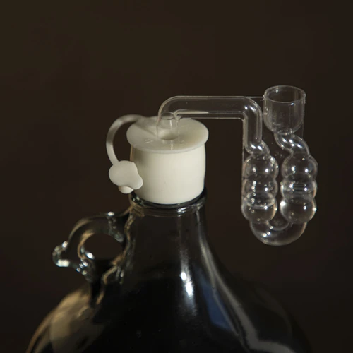 Kork damidžaanile fi 37/41 mm koos sulguriga - 8