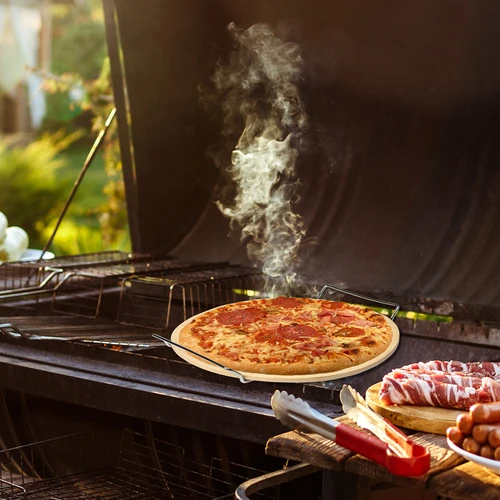 Pitsakivi käepideme ja pitsalõikuriga, kordieriidist, ümmargune, 33 cm - 18