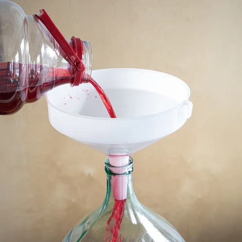 Plastikust lehter fi 35 cm - 6