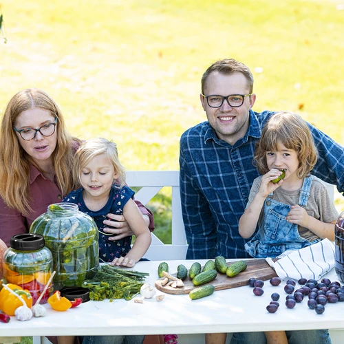 Purunemiskindel, mitmeotstarbeline purk musta kruvikaanega, 5 l - 7