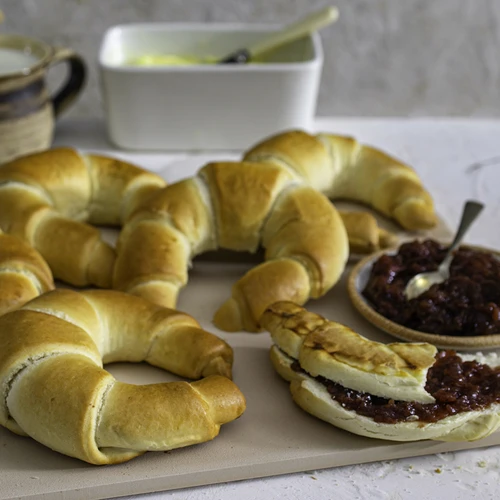 Ristkülikukujuline pitsakivi, valmistatud kordieriidist - 38 x 30,5 cm - 17