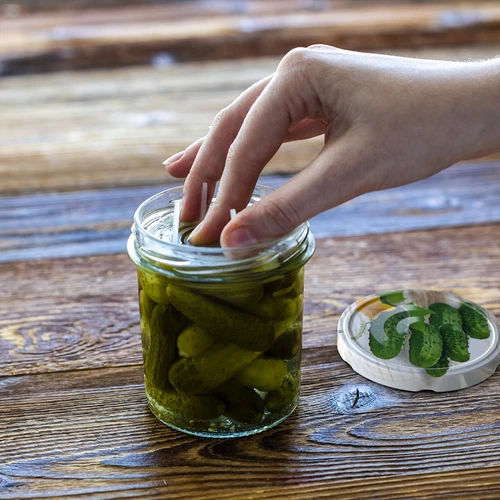 Survesõel - hoidiste, hapendiste ja äädikahoidiste jaoks - purkidele fi 82-66 - 3