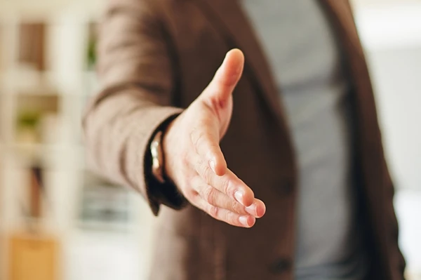 SAAGE MEIE EDASIMÜÜJAKS