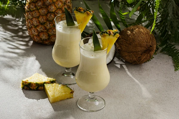 Piña Colada - klassikaline troopiline kokteil