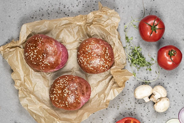 Punased peediga kuklid